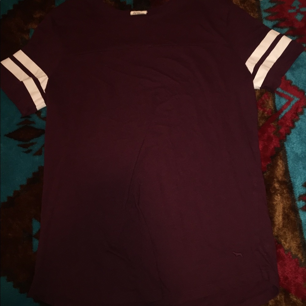 vs tee